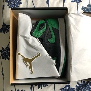 Jordan 1 Pine Green